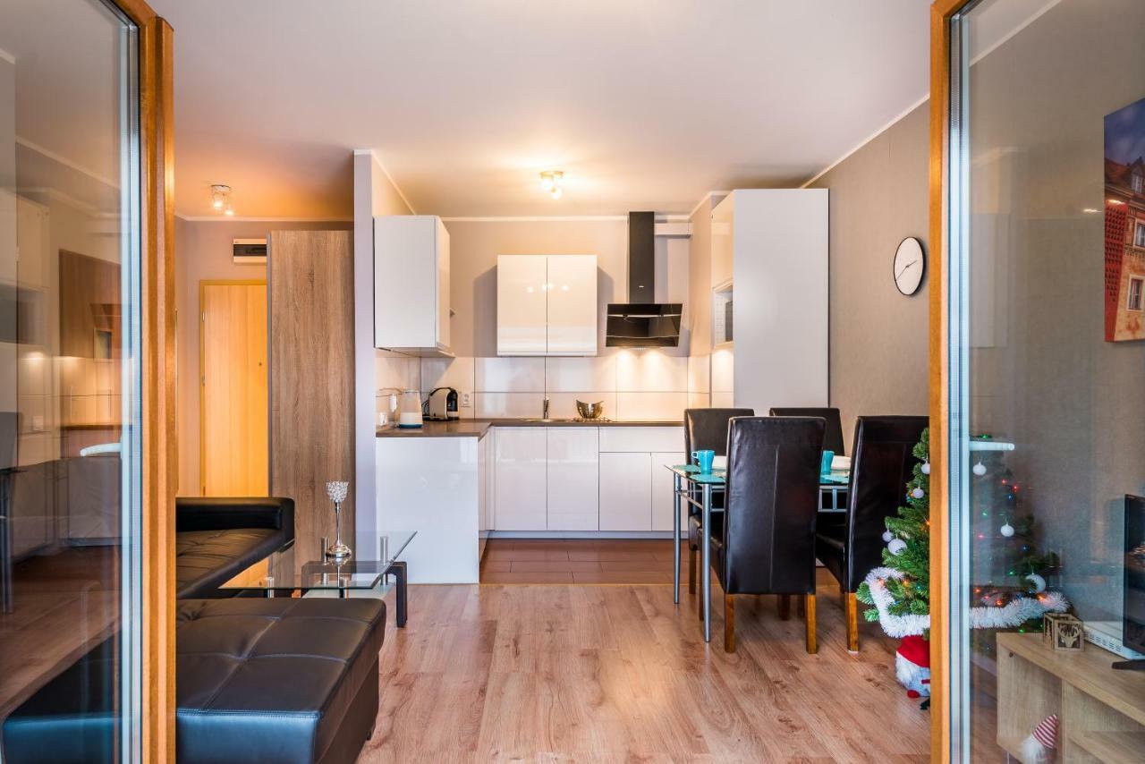 Apartament B&F Garbary Poznan Business & Family - Parking Экстерьер фото