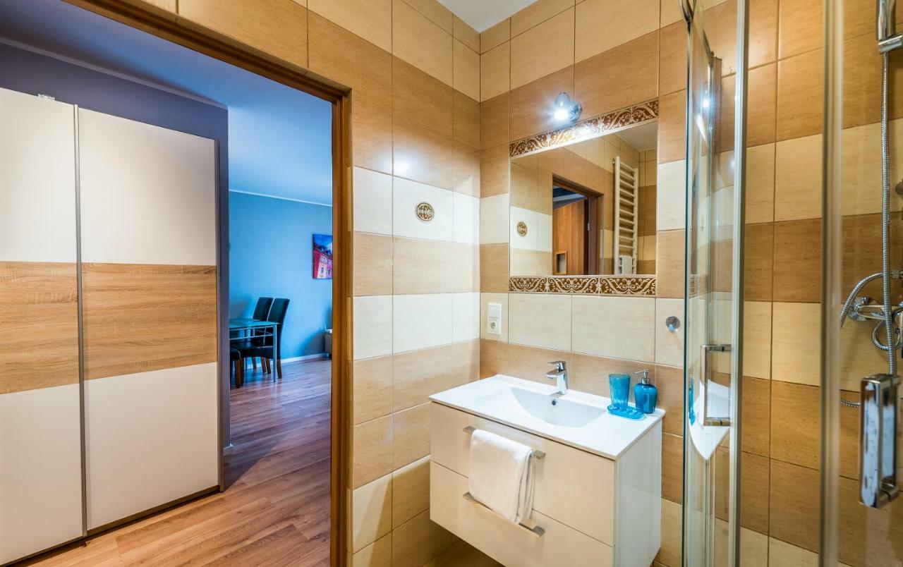 Apartament B&F Garbary Poznan Business & Family - Parking Экстерьер фото