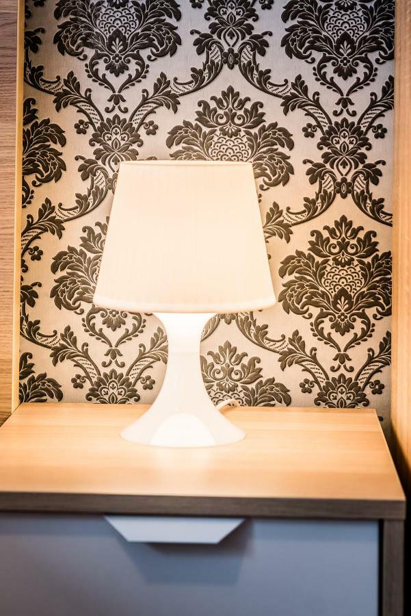 Apartament B&F Garbary Poznan Business & Family - Parking Экстерьер фото