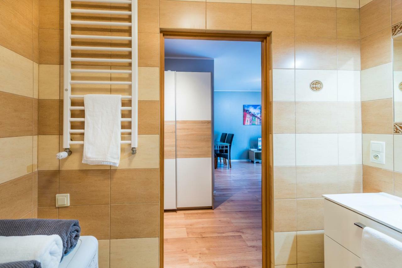Apartament B&F Garbary Poznan Business & Family - Parking Экстерьер фото
